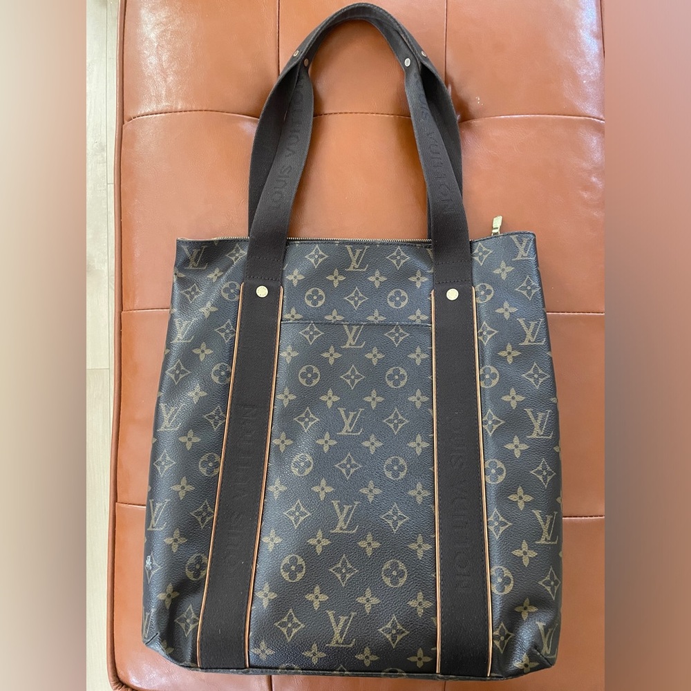Louis Vuitton Women's Cabas Beaubourg Tote